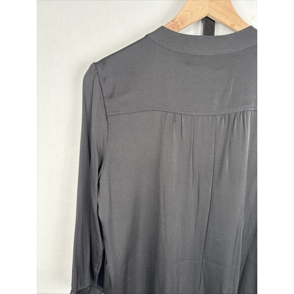 Elizabeth McKay Pleated Blouse 8 Black Women's Silk Blend Gold Button 3/4 Sleeve - Picture 11 of 13